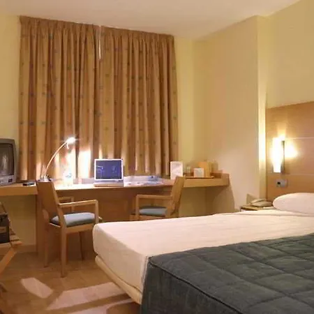 De Espana מלון 3*